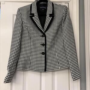 Evan Picone Black and White Houndstooth Blazer Suit Jacket. Lined. Size 8. Work